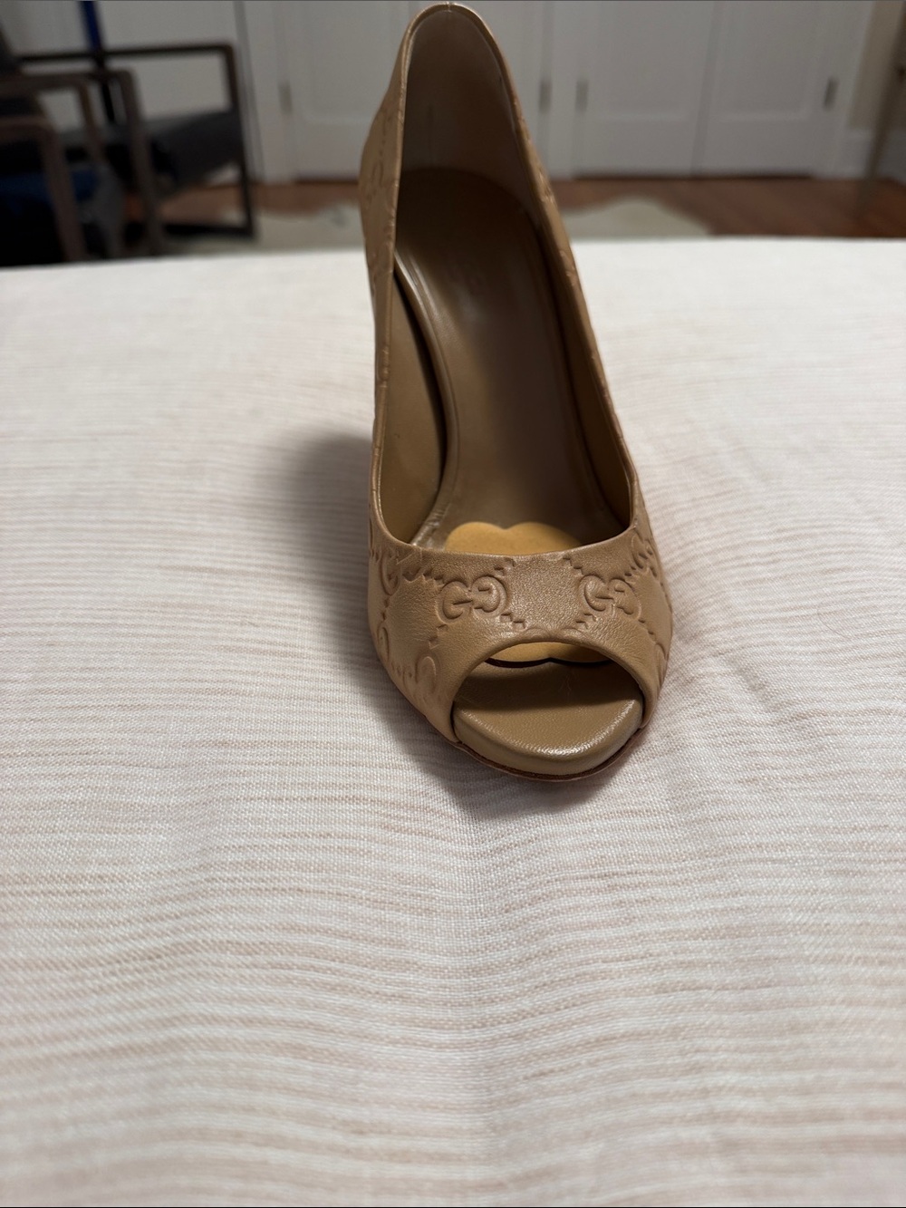 Gucci Caramel Leather peep toe heels size 37 - Picture 6 of 7